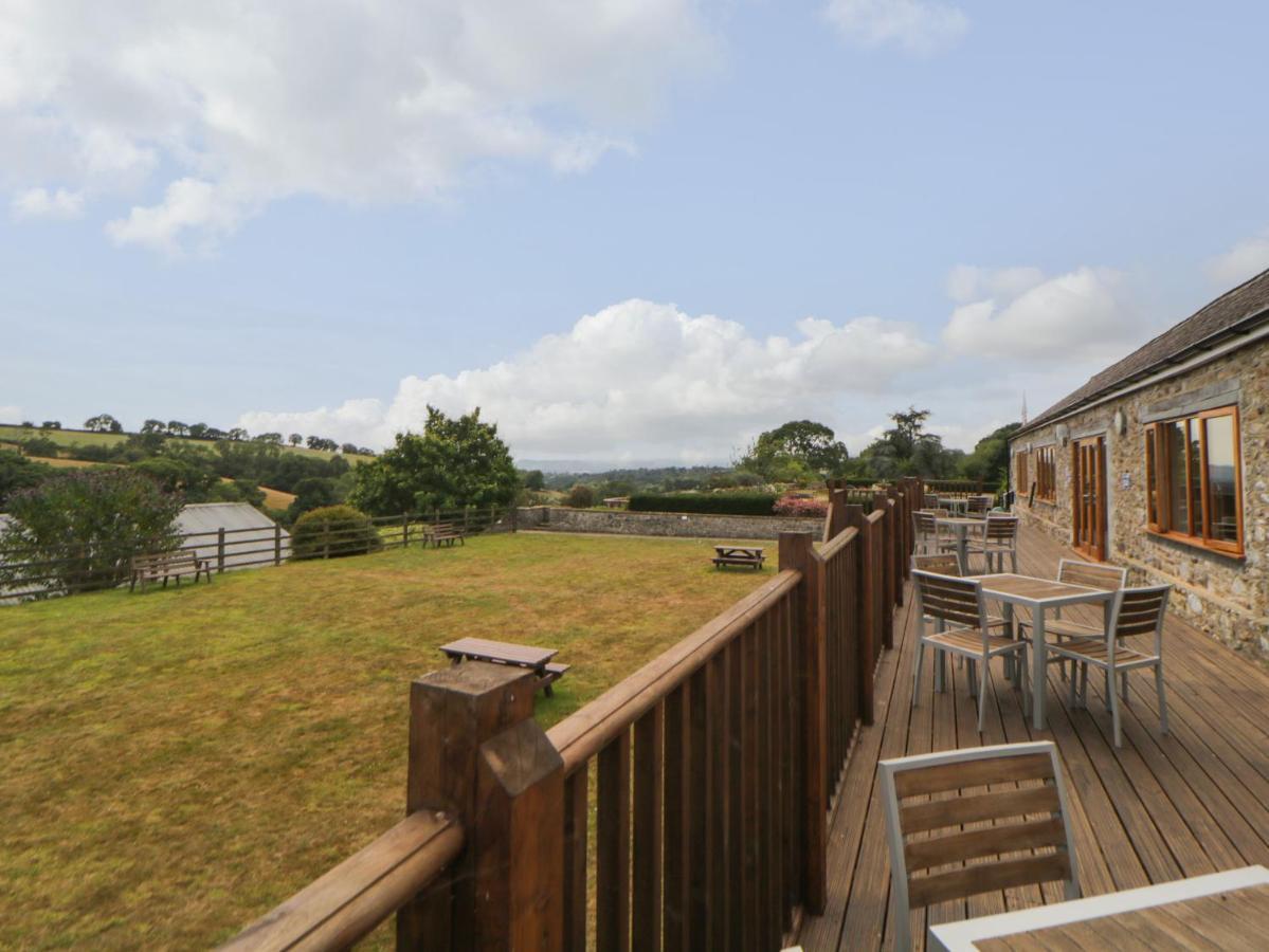 Harcombe House Bungalow 9 Newton Abbot Dış mekan fotoğraf